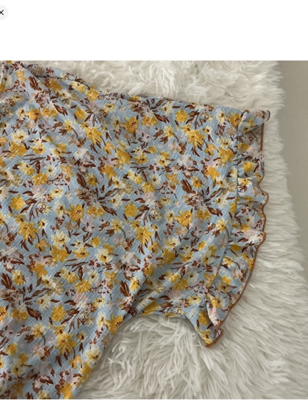 Melloday Floral Wrap Blouse 1X Blue Yellow Smocked Waist Flutter Sleeve - Picture 12 of 13